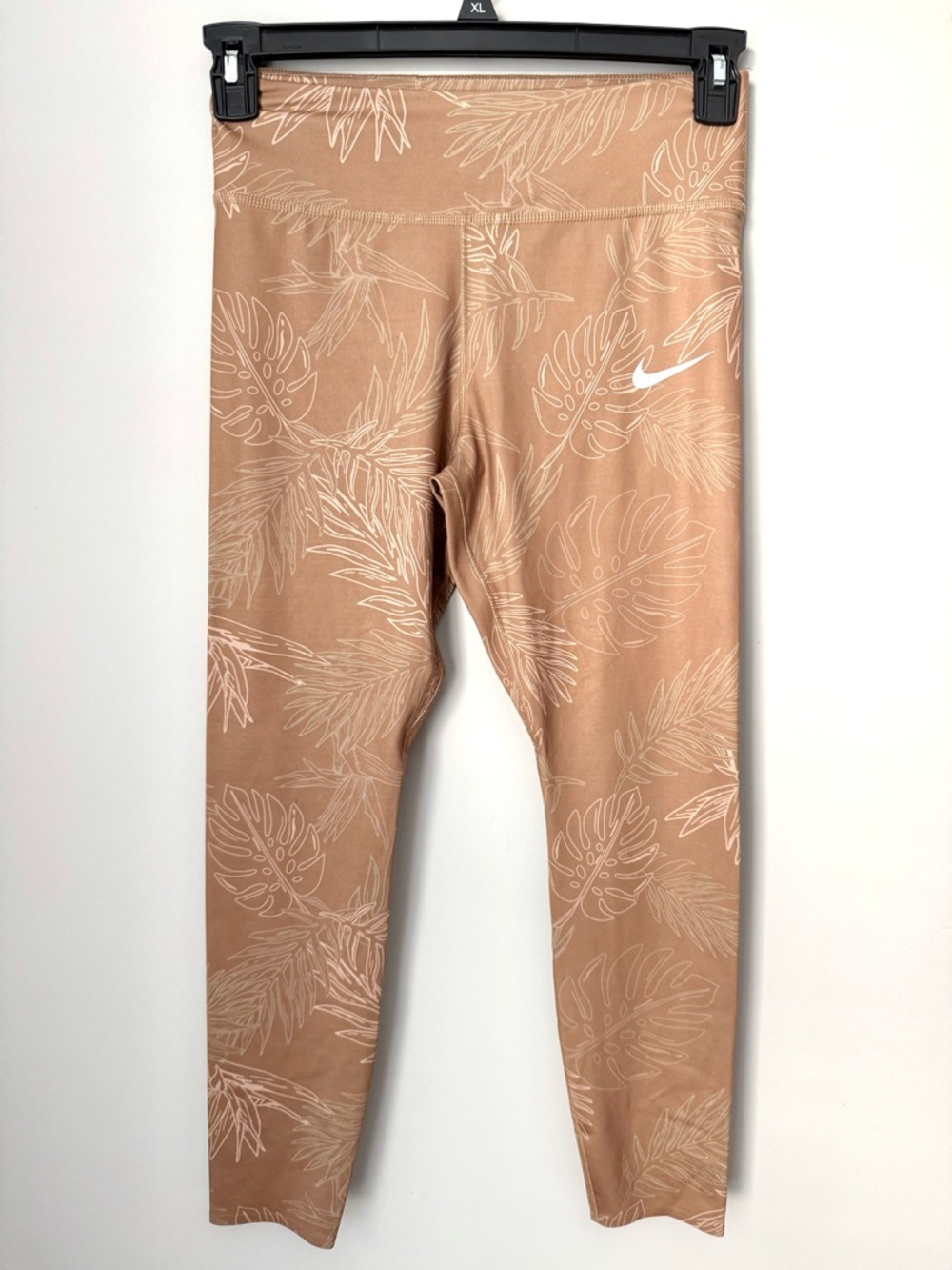 Nike Women’s 7/8 Length One Luxe Mid-Rise Performance Leggings Gold Botanical